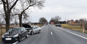 kolizja drogowa w miejscowości Zakręcie