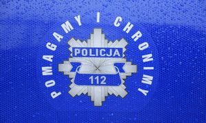 na zdjęciu widać logo Policji