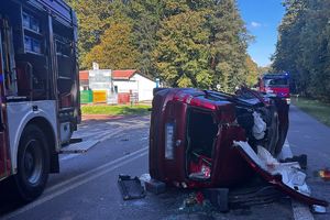 samochód po wypadku