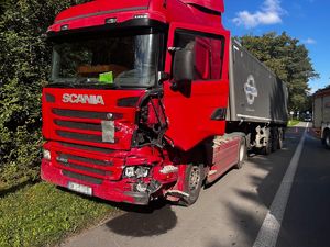 samochód po wypadku