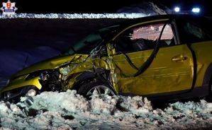 samochody po zderzeniu