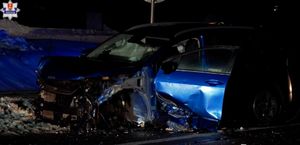 samochody po zderzeniu