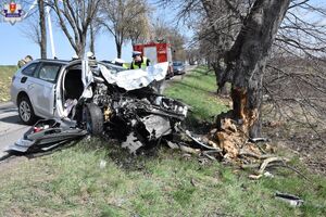 samochód po wypadku