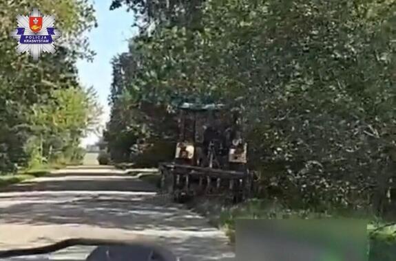 kierujący traktorem