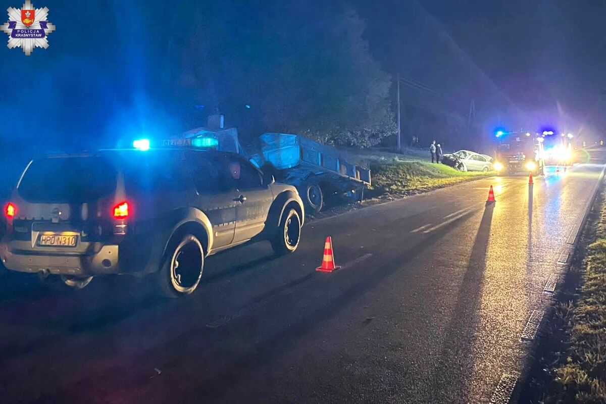 Wypadek Volkswagena i ciągnika w miejscowości Borów