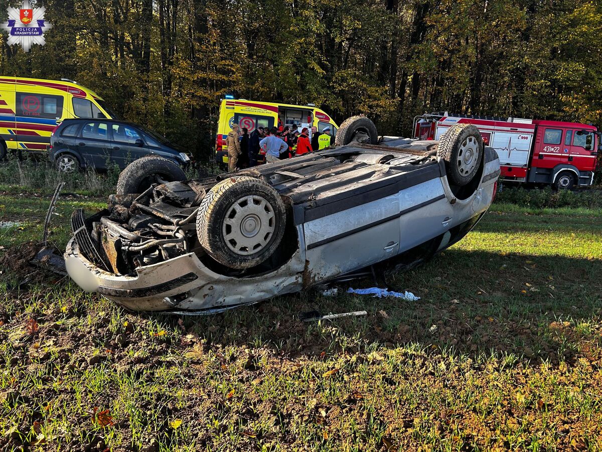 Dachowanie Volkswagena w Niemienicach Kolonii